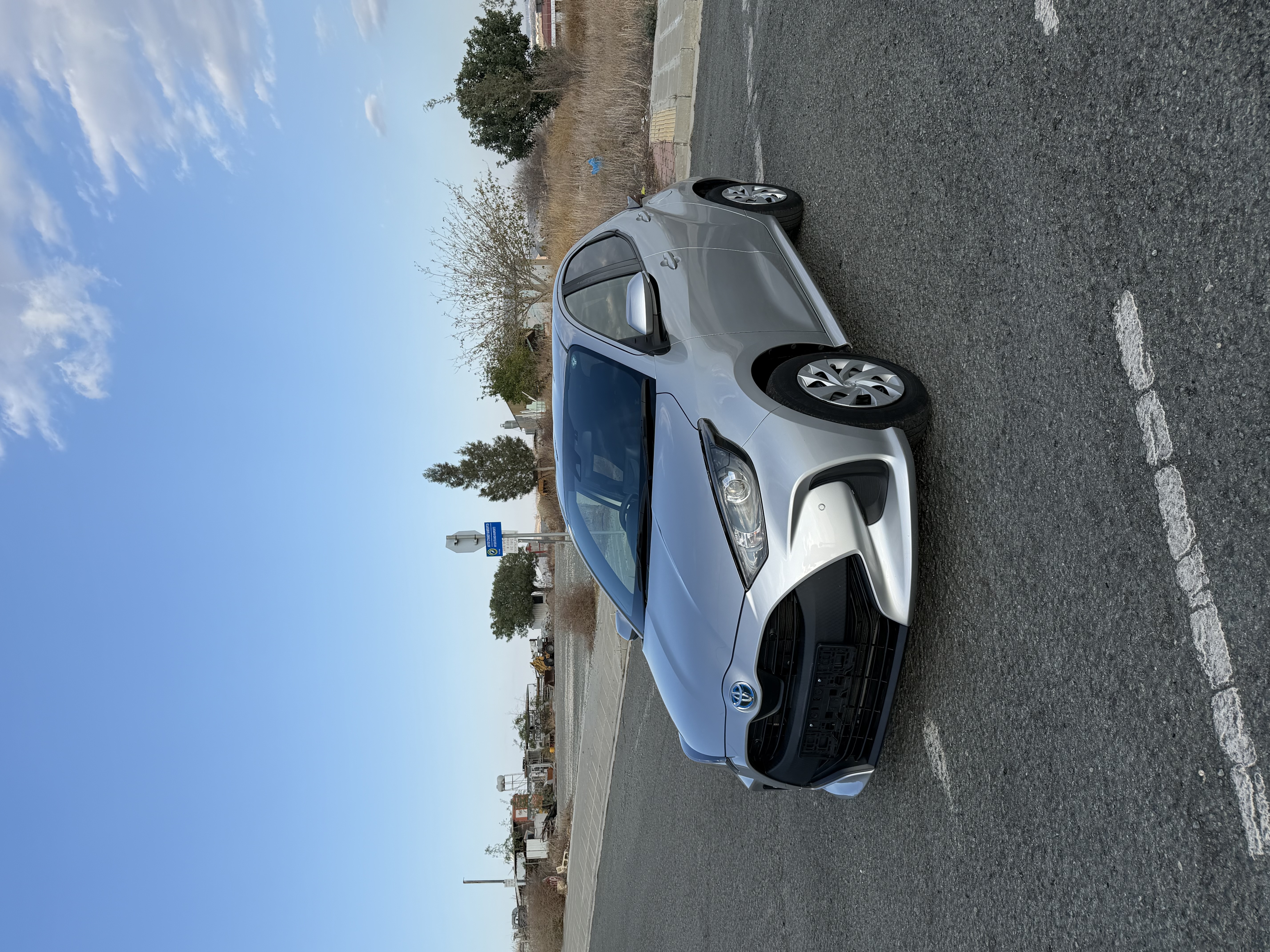 Toyota Yaris Hybrid X